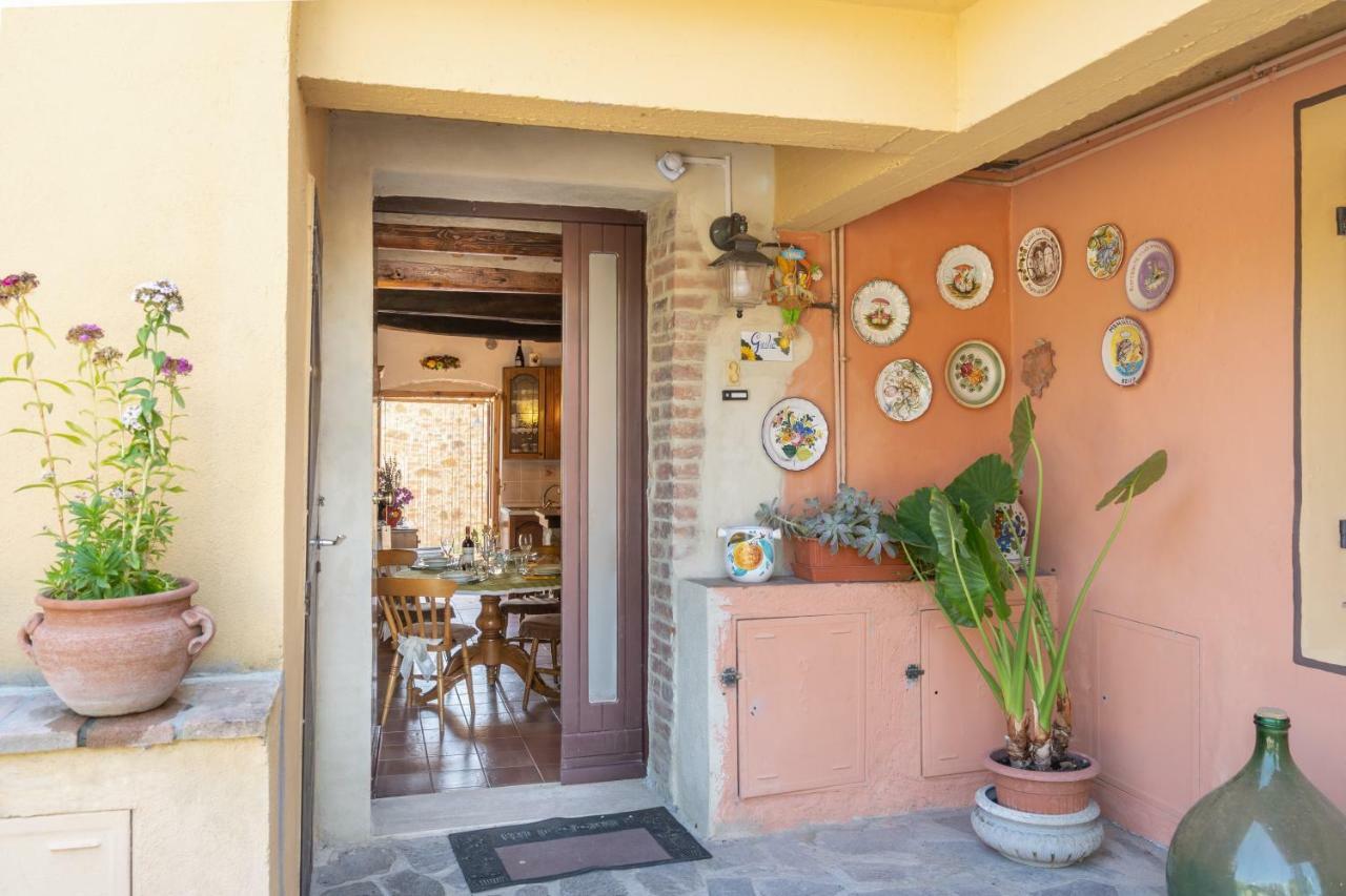 Giulia Superior Apartment Shared Pool Wi-Fi Casole dʼElsa المظهر الخارجي الصورة